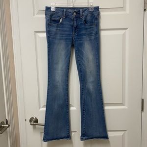 Women’s Bootcut Jeans⭐️